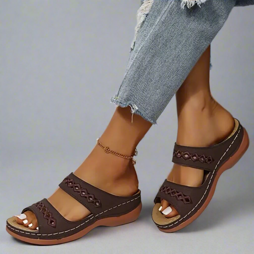 CMF Women Orthopedic Slippers Arch-support Ventilated Open Toe Casual Summer Sandals