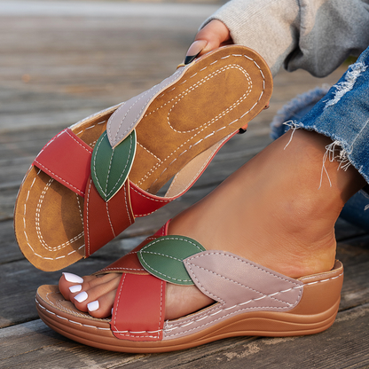 CMF Women Sandals Arch Support Comfortable Lightweight Soft-cushioned Sole Slip-on Retro Design for Summer
